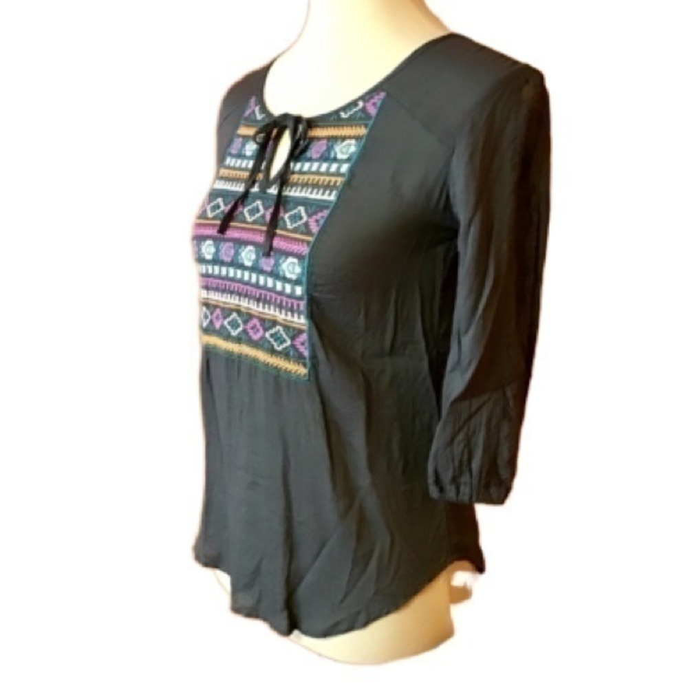 Mossimo boho embroidered small hippie chic tunic